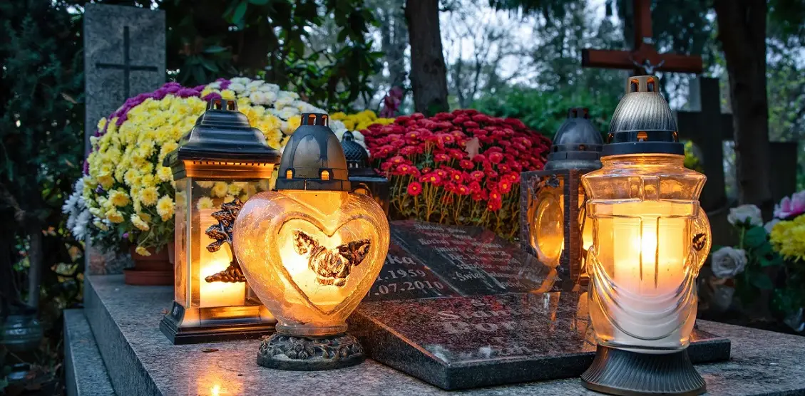 Cmentarz we Wrocławiu - zadbany grób